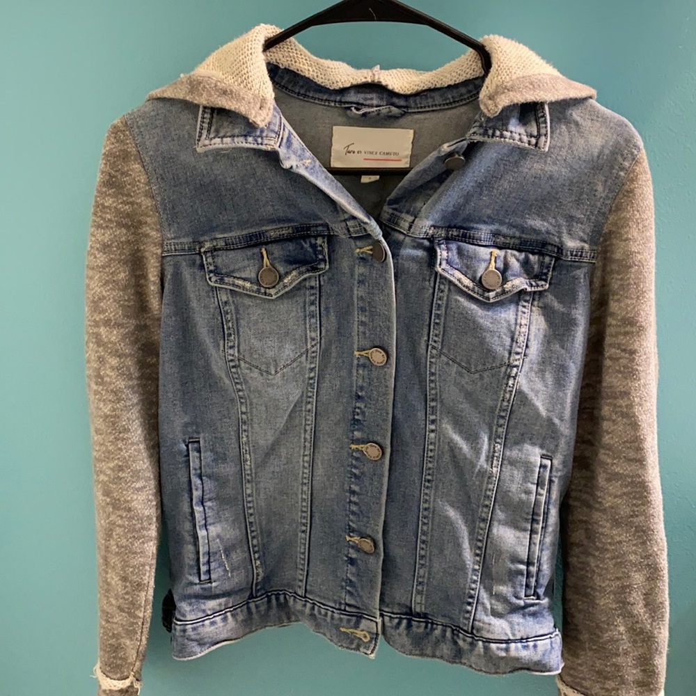 Vince Camuto Jean jacket size small